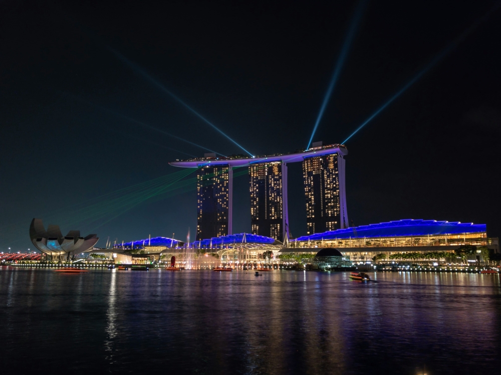 Chinese national nabbed after fake notes found in S0,000 deposit at Marina Bay Sands Casino