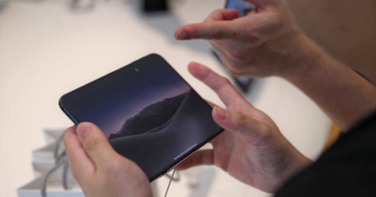 iPhone Duo launch sees limited stock and resale surge