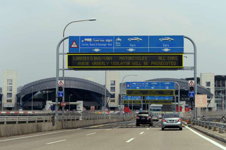 Singaporean motorists irate over Malaysia’s VEP implementation