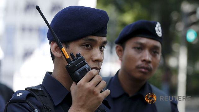 Malaysia detains suspected IS supporter planning attacks in Myanmar