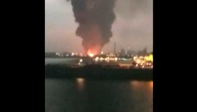 Singapore industrial fire triggers series of explosions