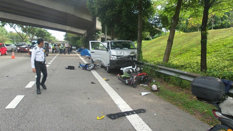 Two Malaysians killed, six injured in deadly Singapore expressway crash