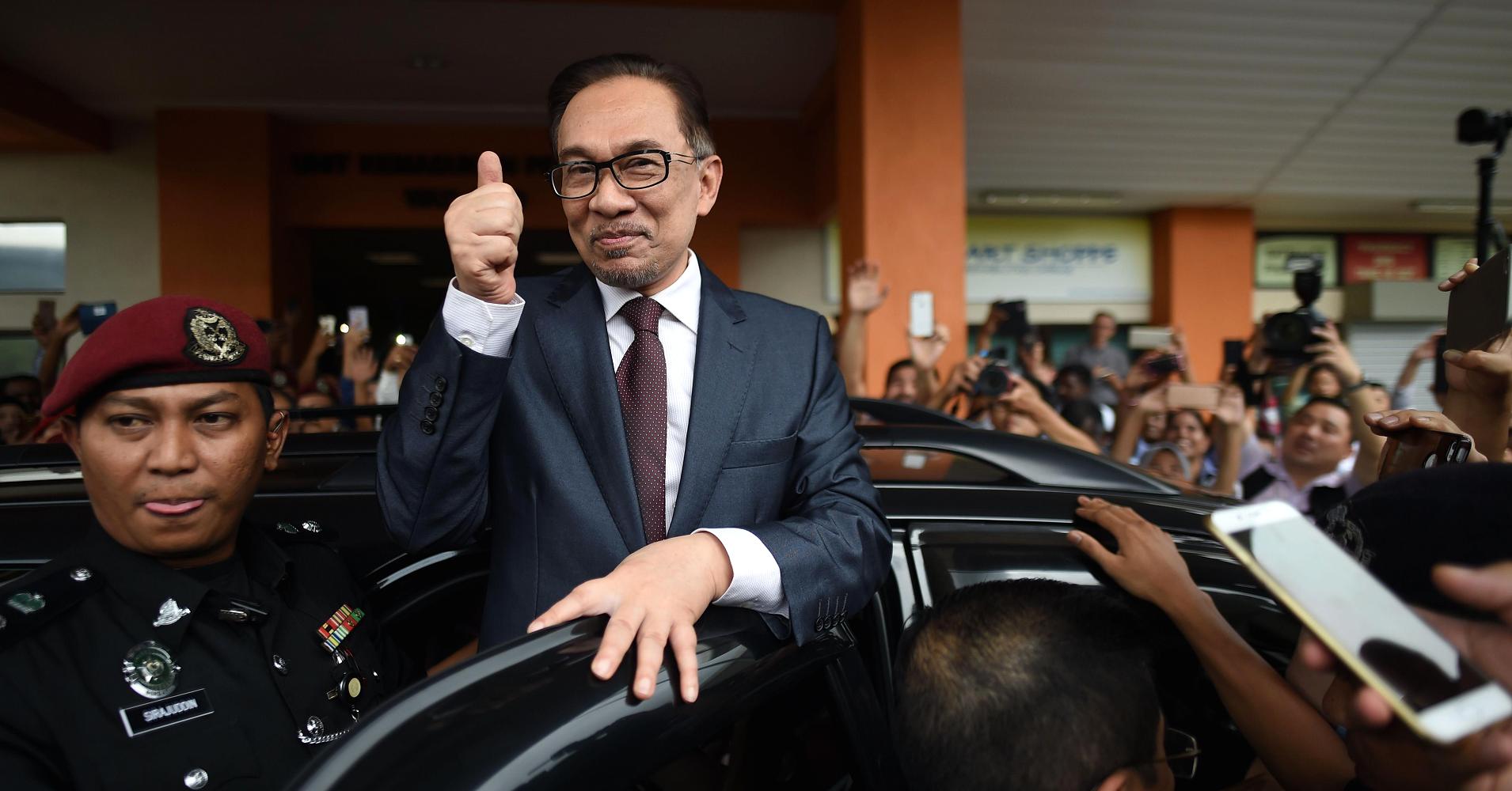 Malaysia election: Anwar Ibrahim to be released, may lead country