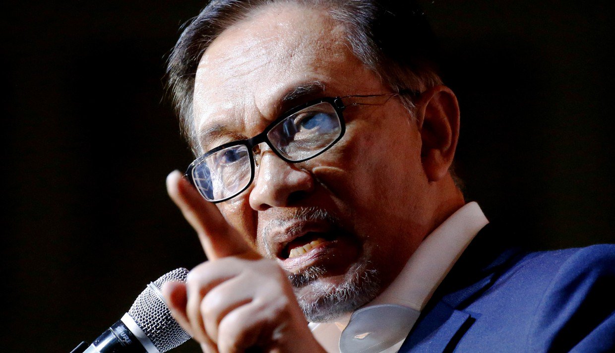 China, Japan are Malaysia’s priorities: Anwar. But Singapore?