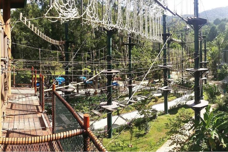 Malaysia theme park operator Sim Leisure seeks Singapore listing