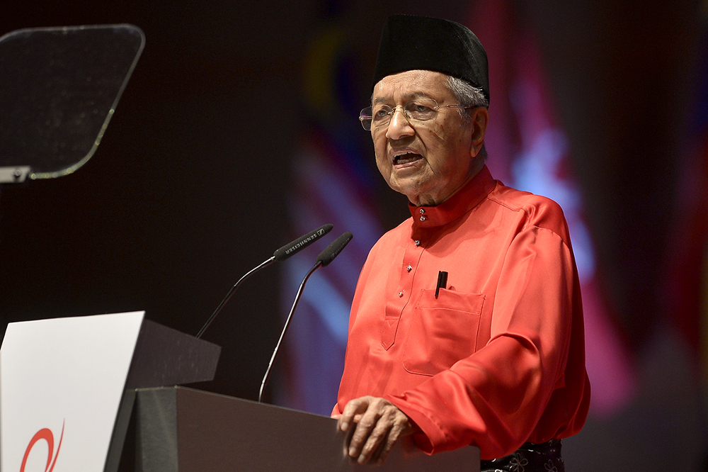 Dr M: Best for MCA to close shop