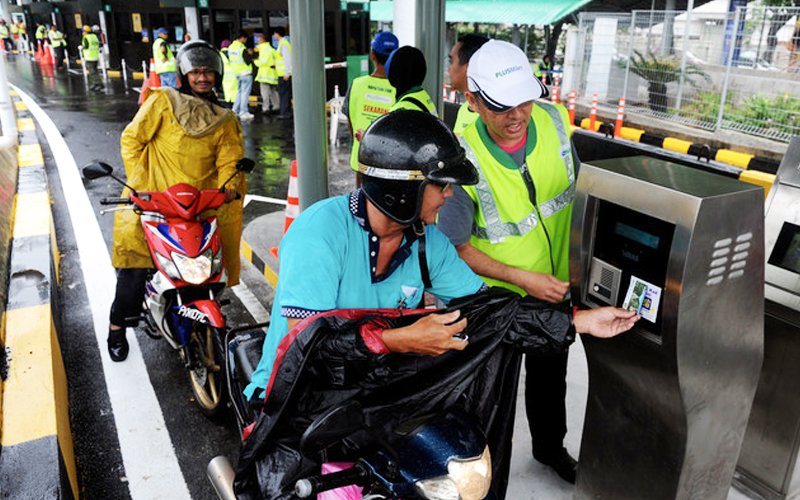 MCA doubts 3 motorcycle routes will remain toll-free permanently