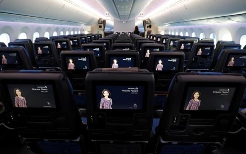 Singapore Airlines denies snooping with seatback cameras