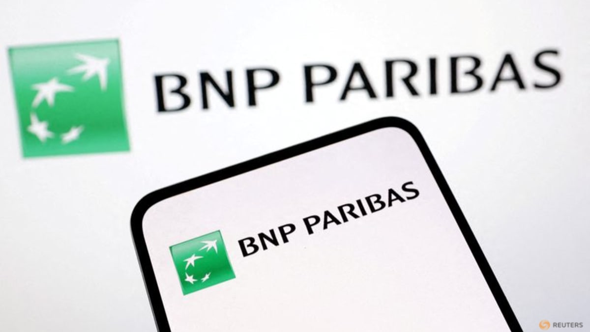 Exclusive-BNP to hire a dozen staff in Asia equities revamp, end research deal-sources