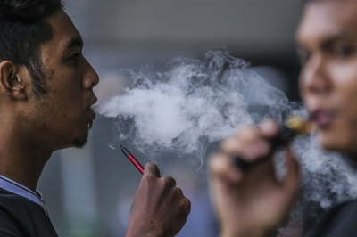 Experts: Marketing gimmicks, weak regulations main reasons for vape popularity among teens in Malaysia