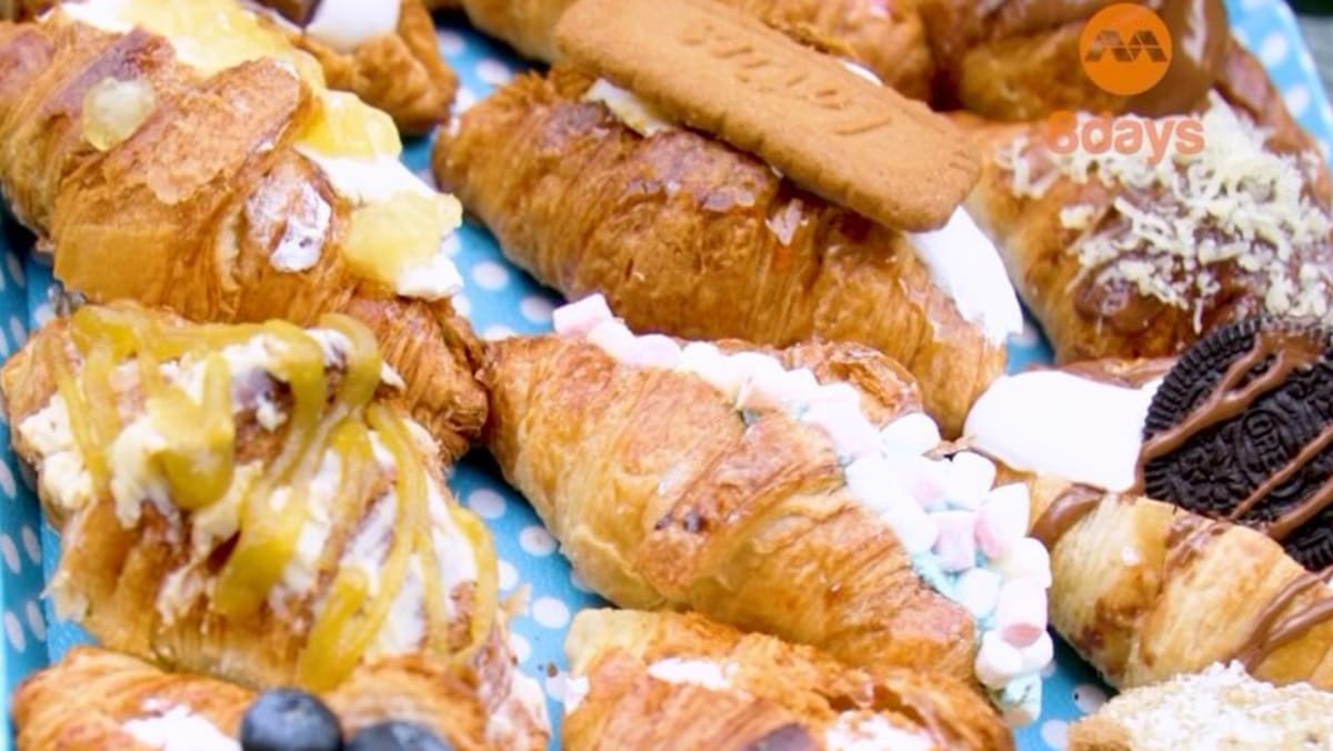 Bidadarikek sells whipped cream croissants with quirky