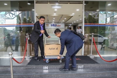 MACC goes to HRD Corp office in Damansara Heights after collecting papers from HR Ministry in Putrajaya in alleged fund misuse probe