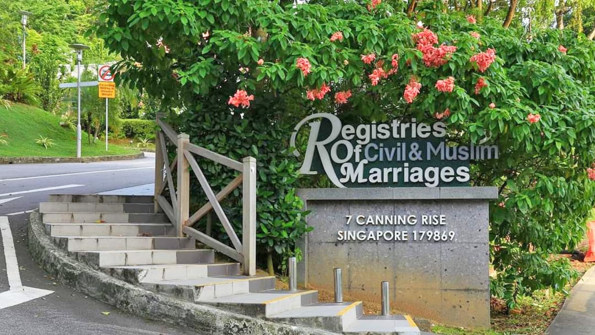 Fewer marriages in Singapore in 2023 after bumper year; divorces up slightly