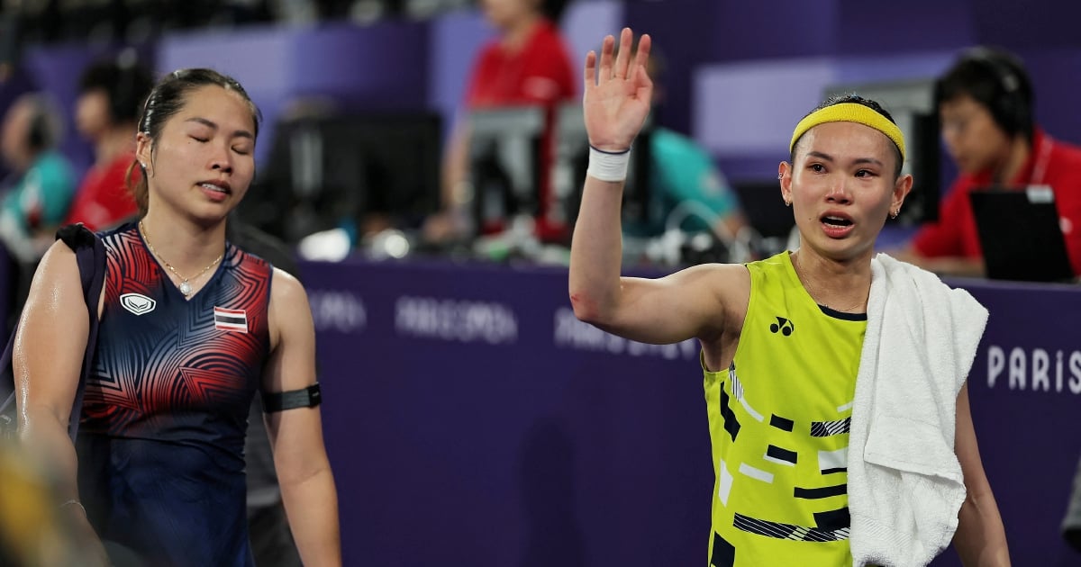 Taiwan's Tzu Ying exits Paris in tearful goodbye before