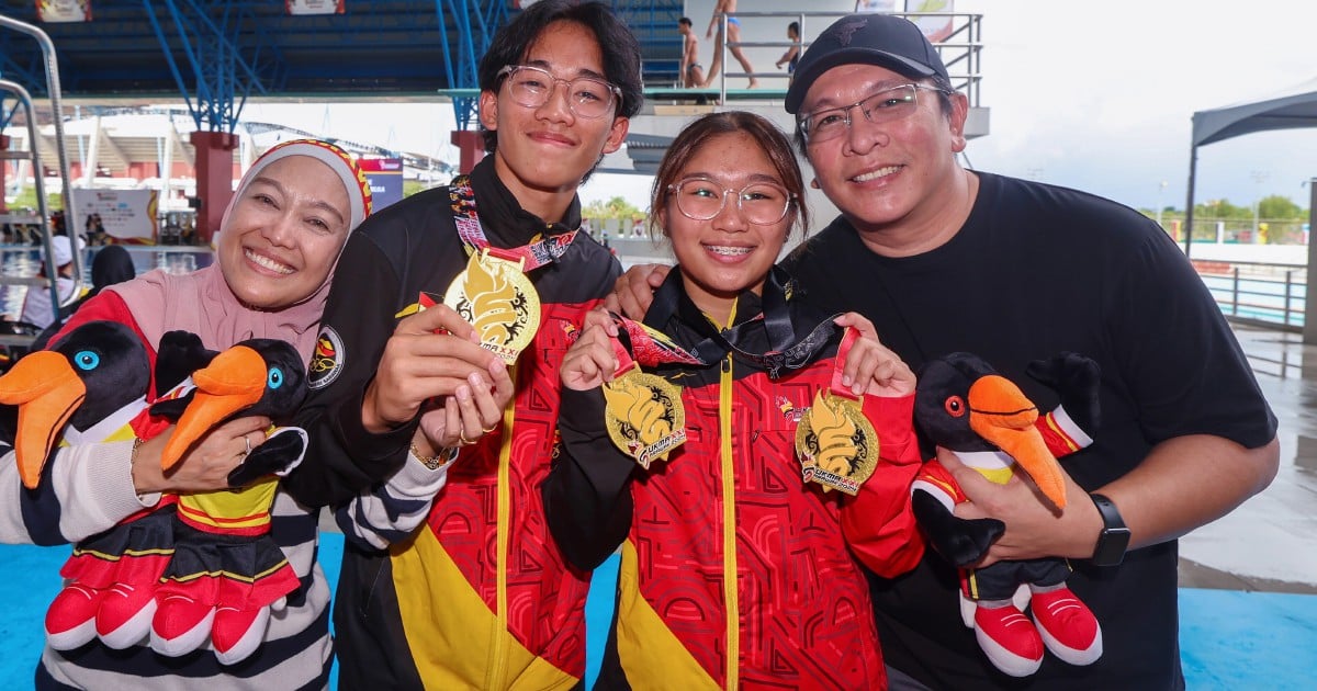 Norafizah's family of Sukma medallists