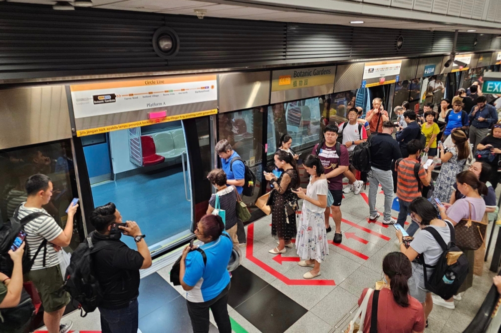 Singapore MRT depot catches fire, Circle Line again disrupted for second time in two days