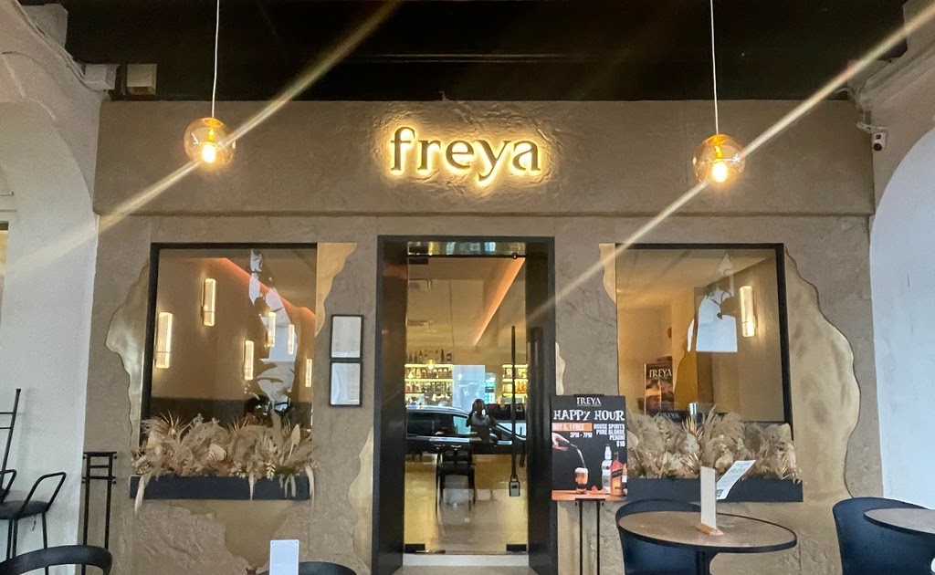 SG Food on Foot | Singapore Food Blog | Best Singapore Food | Singapore Food Reviews: Freya @ Stanley Street