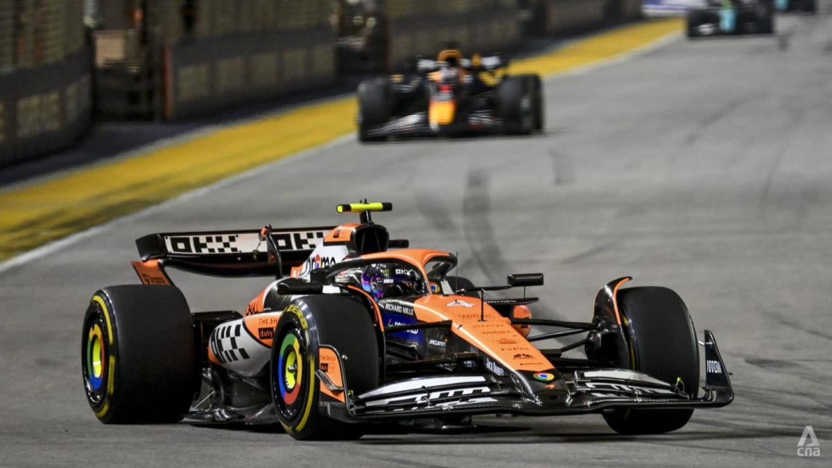 McLaren’s Lando Norris wins Singapore Grand Prix to narrow F1 title race