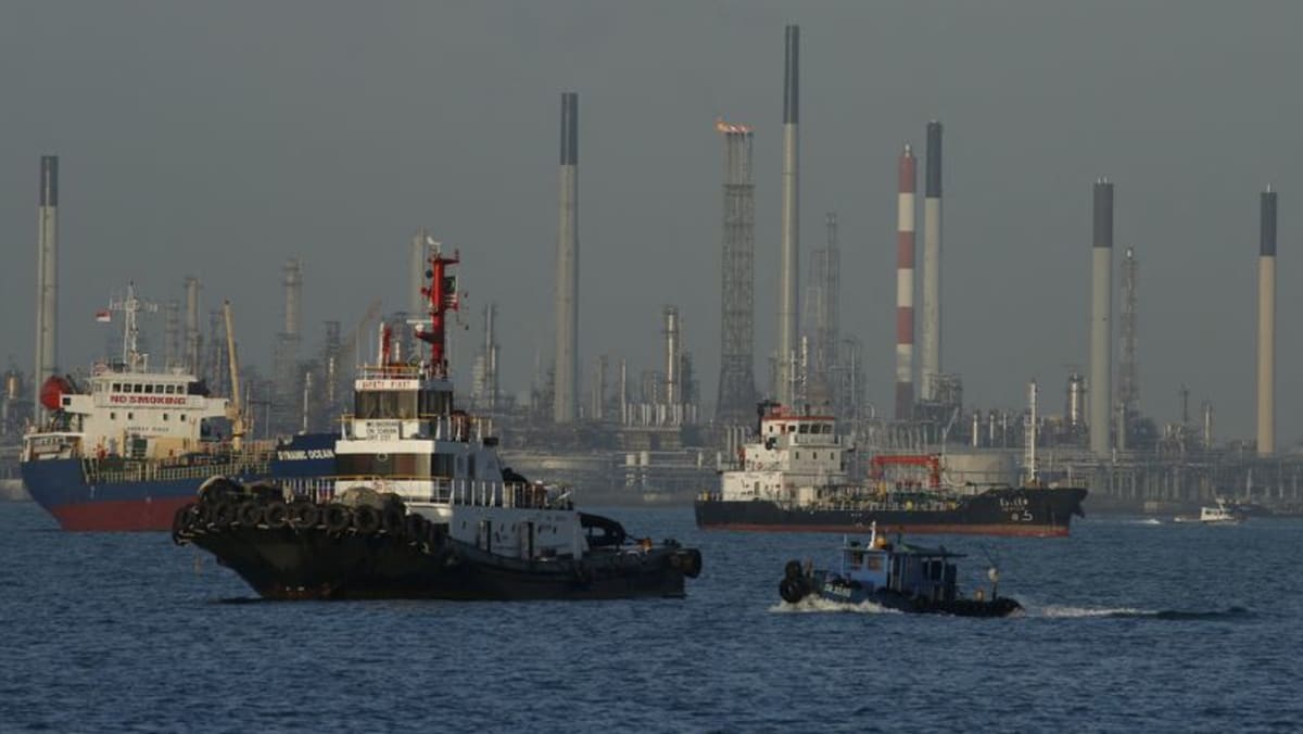 Oil spill containment measures activated after Shell pipeline leak off Singapore