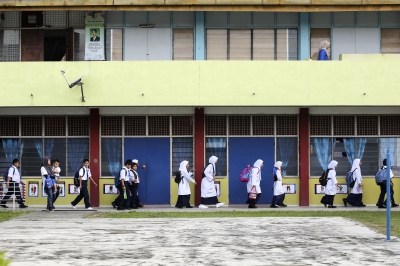 Bridging the gap: Infrastructure investments lead to lower teenage pregnancy rates in Asean