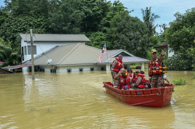 Deputy minister: Telcos directed to keep portable generators on standby in flood-prone areas