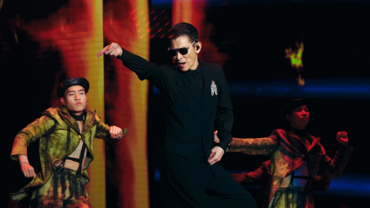 Andy Lau kicks off 4-night Singapore concert in grandeur, with 29 songs and, yes, a few stunts