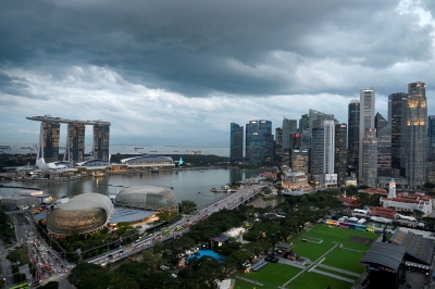 Singapore rolls out tax rebates, Sb programme to boost stock market