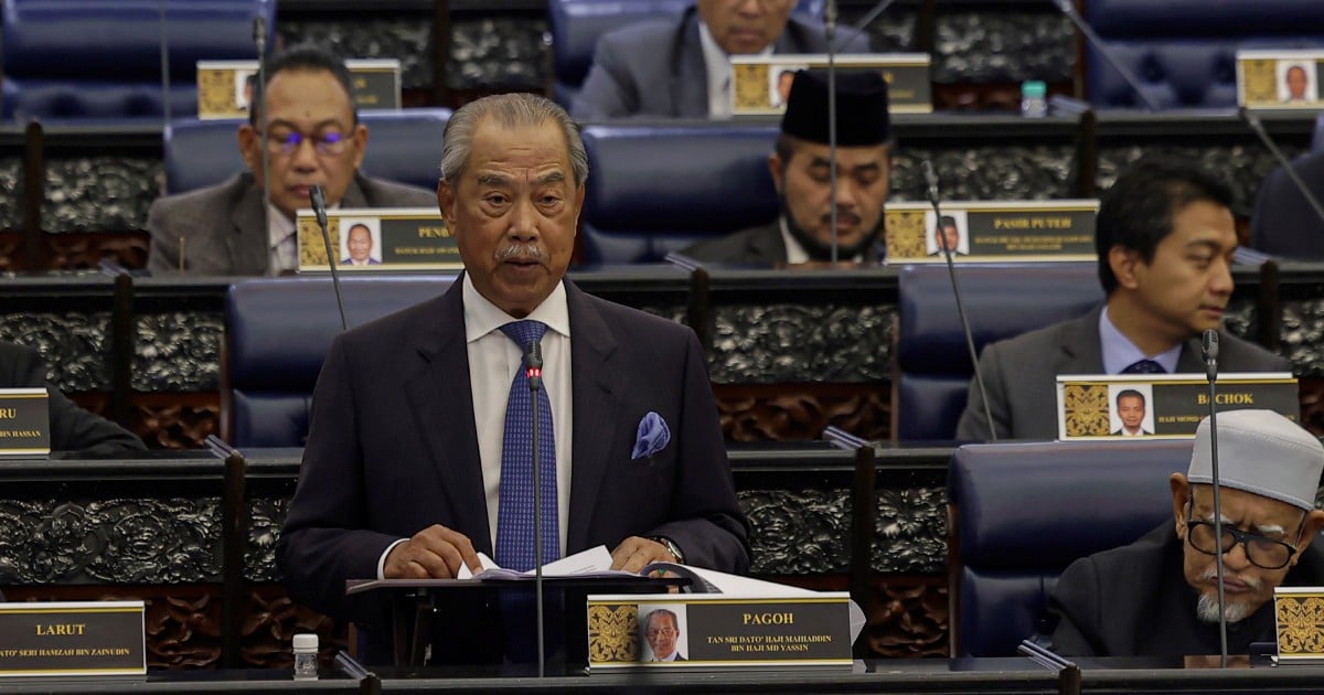 Muhyiddin urges govt to reject TNB's proposed electricity tariff hike