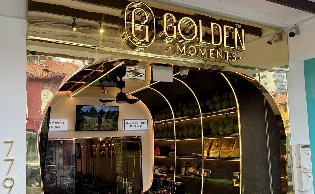 SG Food on Foot | Singapore Food Blog | Best Singapore Food | Singapore Food Reviews: Golden Moments Durian Cafe @ Bugis