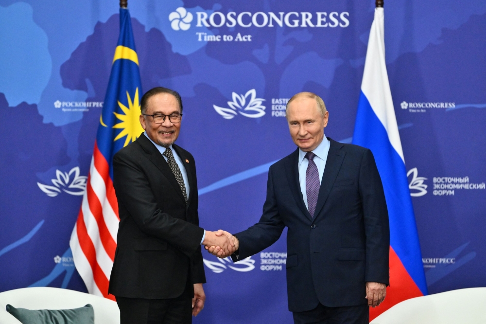 Anwar’s Russia visit this week aims to expand economic links, tackle payment challenges