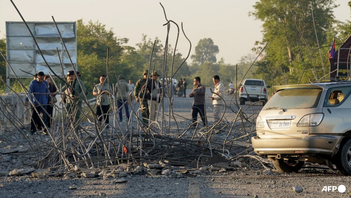 Vivian Balakrishnan to attend special ASEAN meeting in KL on Thai-Cambodian border conflict