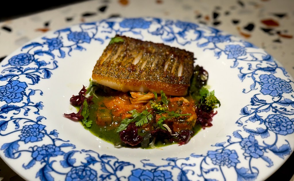 SG Food on Foot | Singapore Food Blog | Best Singapore Food | Singapore Food Reviews: The Masses @ Arcade The Capitol Kempinski