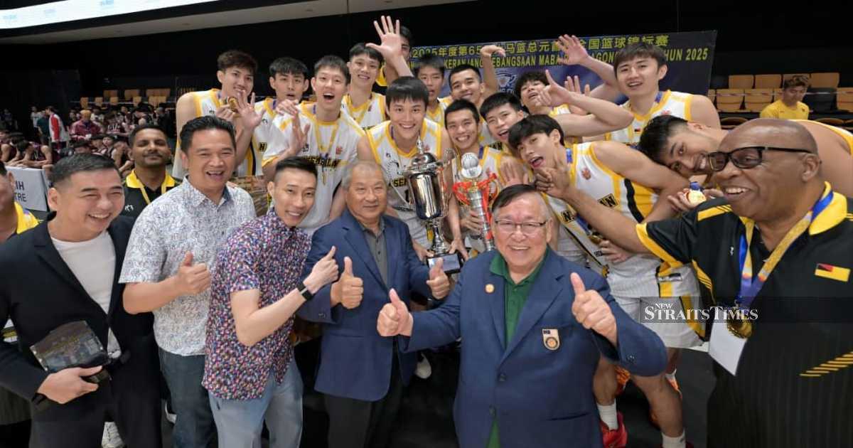 Negri retain Agong's Cup basketball titles in Chong Wei's presence