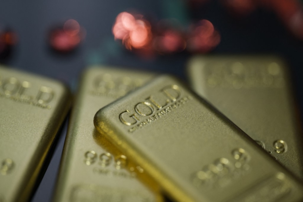 Singapore jewellers pivot to bullion as buyers shun pricey ornaments