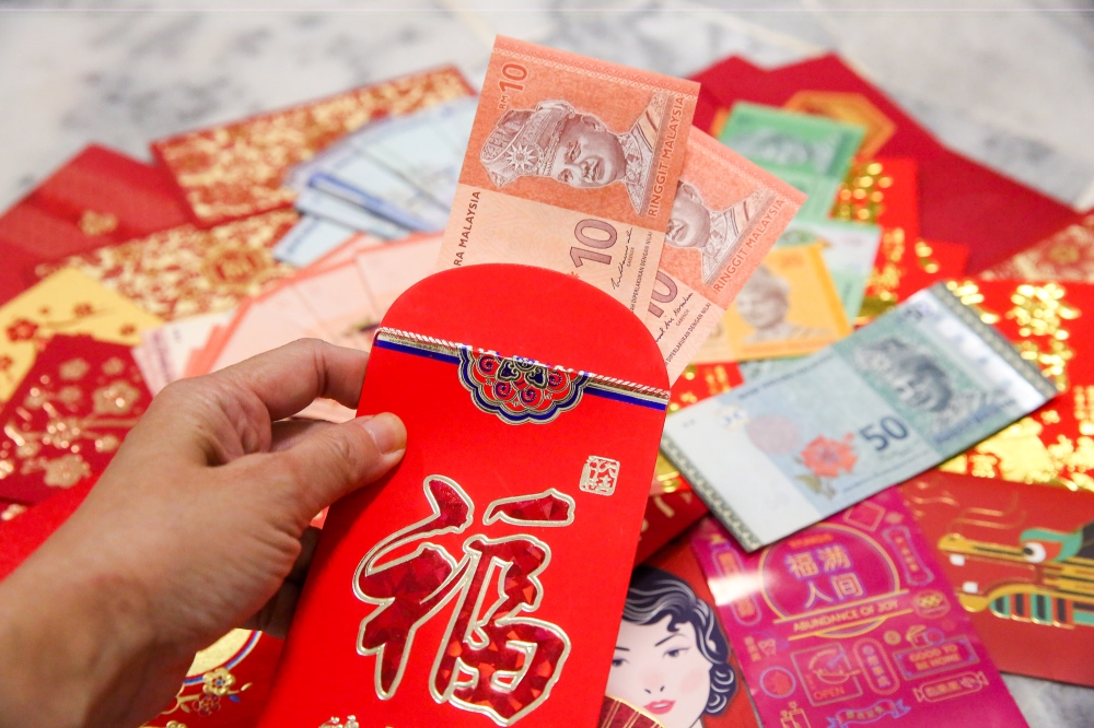 Fresh ang pow notes: Why tradition endures — and where Malaysians can get them this Chinese New Year