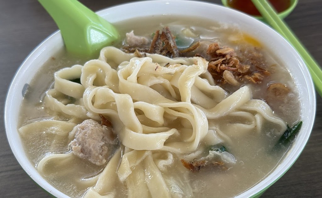 SG Food on Foot | Singapore Food Blog | Best Singapore Food | Singapore Food Reviews: Lan Xiang Ban Mian @ Bukit Merah Central Food Centre