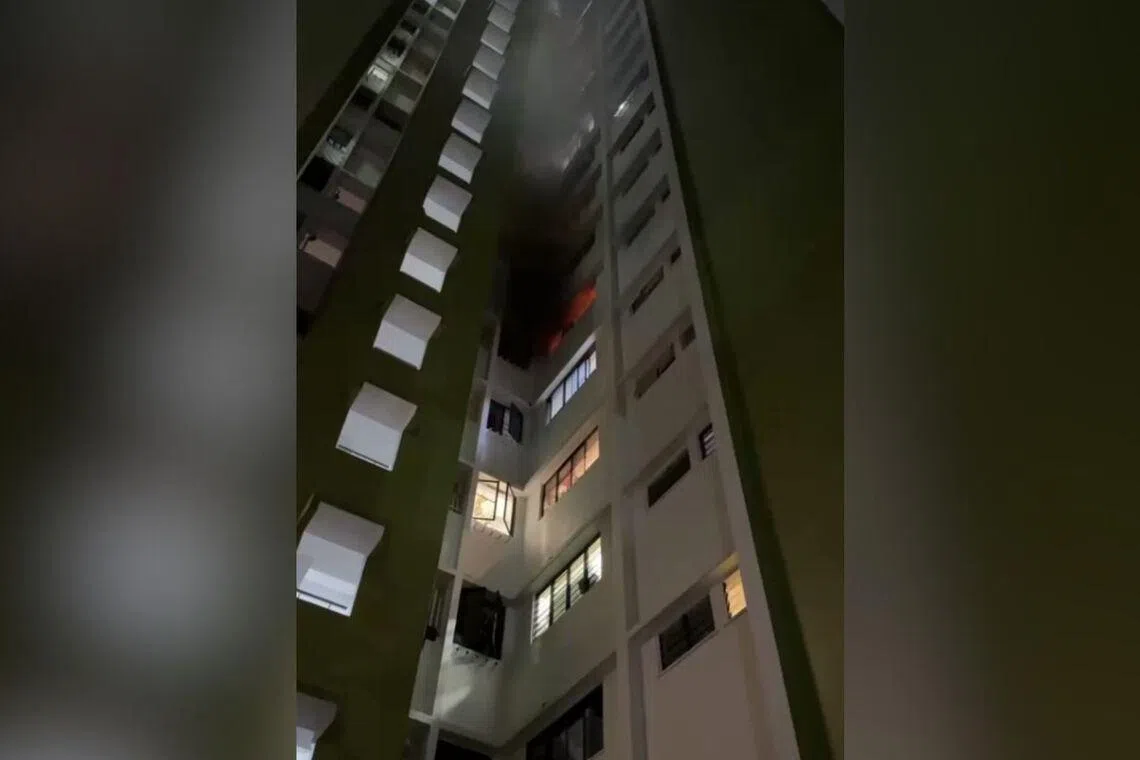 Fire breaks out in Braddell View apartment