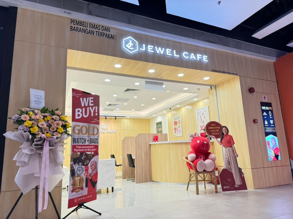 Japanese luxury goods buyer Jewel Cafe opens 17th outlet in Kedah, eyes 20 nationwide