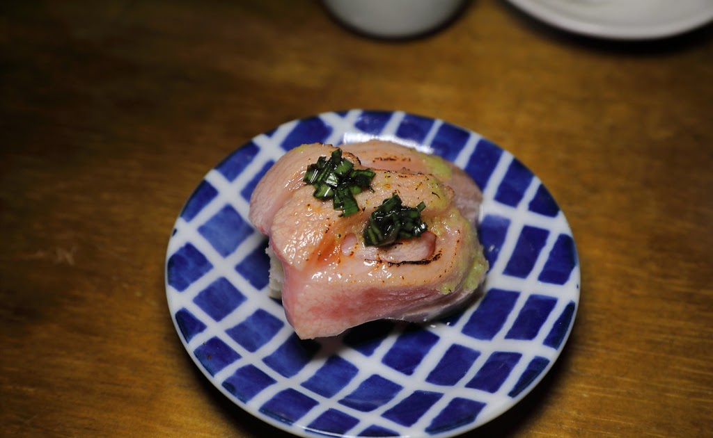 SG Food on Foot | Singapore Food Blog | Best Singapore Food | Singapore Food Reviews: Jellyfish Sushi (within Artichoke) @ New Bahru