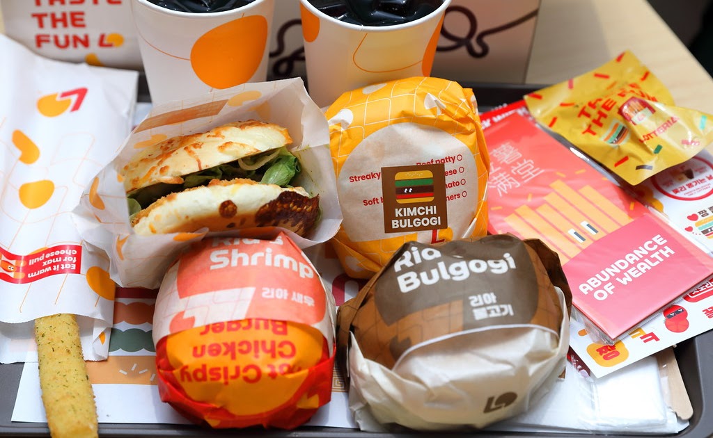 SG Food on Foot | Singapore Food Blog | Best Singapore Food | Singapore Food Reviews: Lotteria @ Jewel Changi Airport