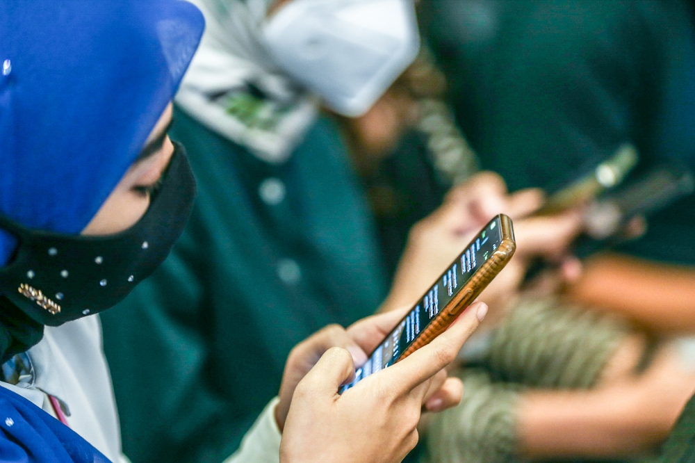 Teo Nie Ching: 90pc of takedown requests executed as Online Safety Act takes effect