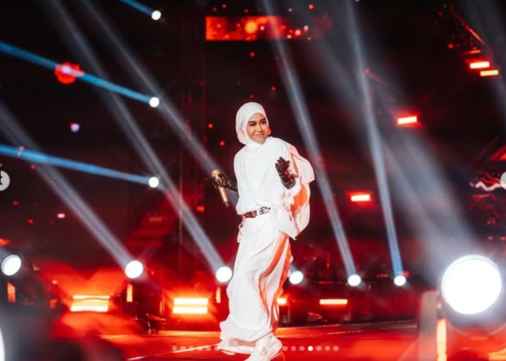 Malaysia’s Queen of Rock Ella to perform in Singapore as ‘Majlis Tertinggi Rockqueen’ tour arrives May 9 (VIDEO)