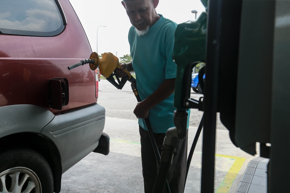 Ceasefire won’t automatically lower fuel prices, govt warns but subsidised prices remain in place