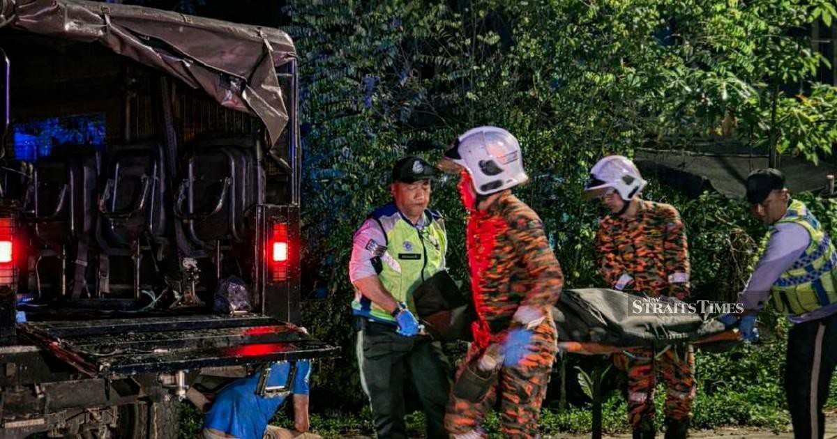 Axia crashes into rear of trailer, one killed