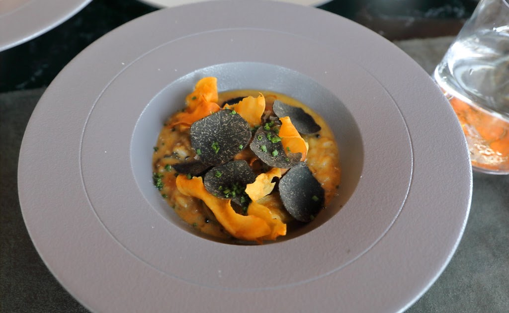 SG Food on Foot | Singapore Food Blog | Best Singapore Food | Singapore Food Reviews: VUE @ OUE Bayfront