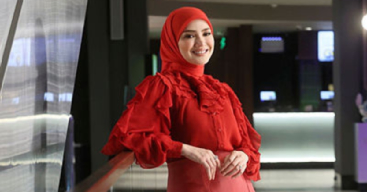 #SHOWBIZ: Fazura hopes for ‘happily ever after’ inspired by legendary cinematic couple