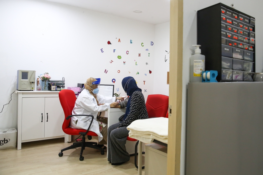 Young Malaysians face rising hypertension risk with early heart damage signs, doctors warn