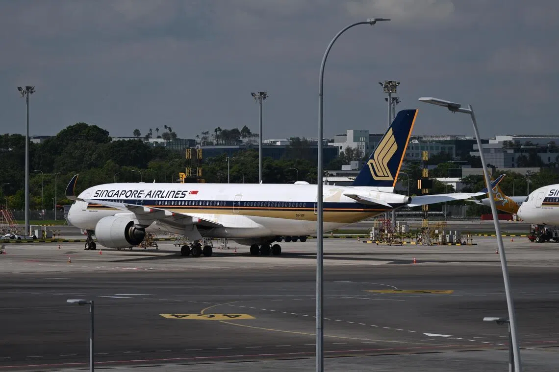 SIA delays roll-out of new first, business class seats on A350 fleet to 2027