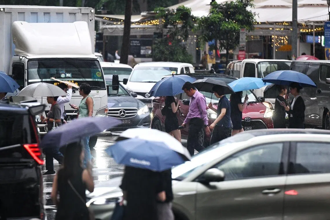 Sweater weather in S’pore as temperature falls to 20.1 deg C, lowest so far in 2026