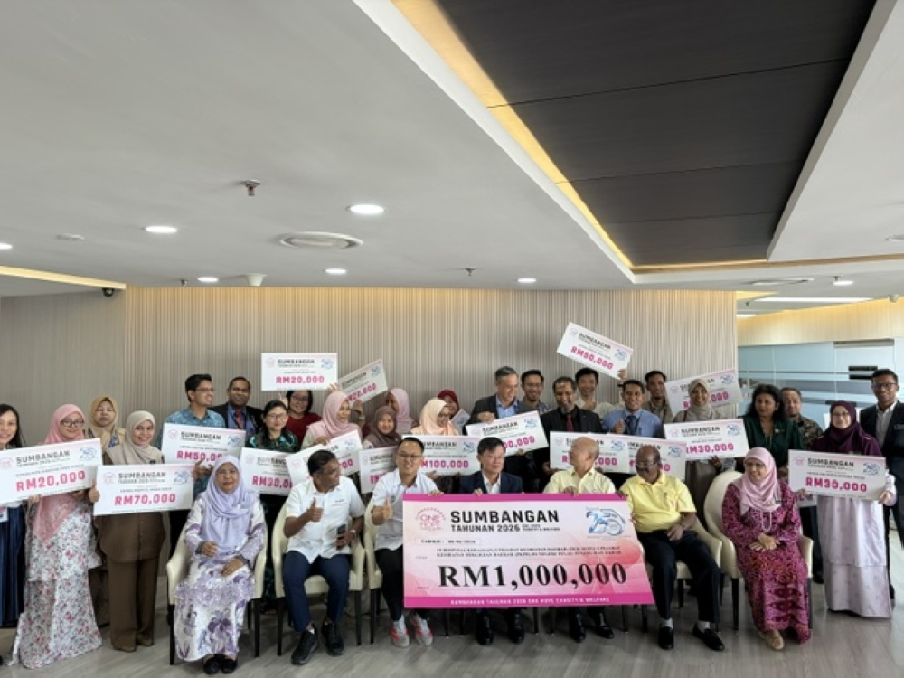 Charity group pledges yearly support for public healthcare, donates RM1m in equipment